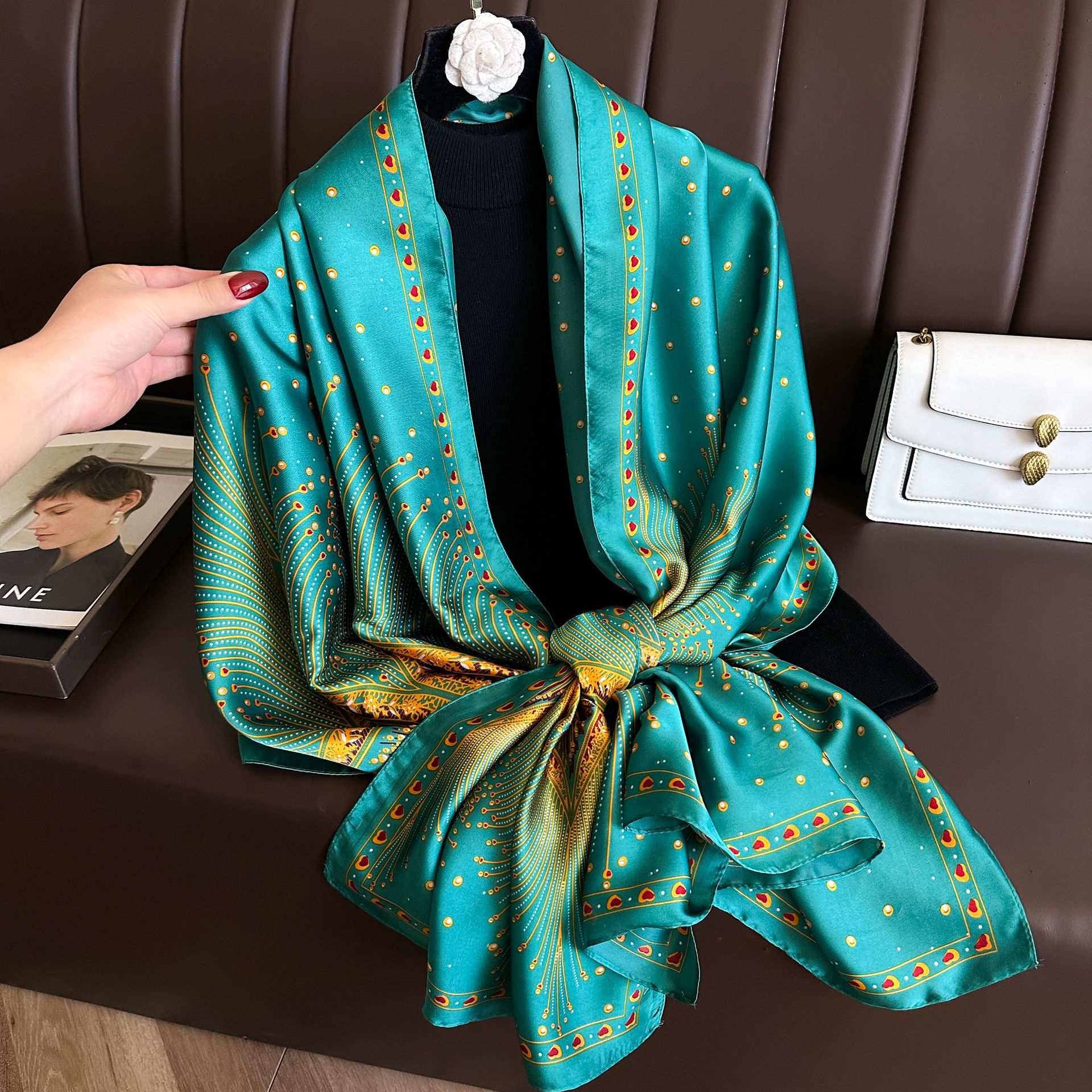 xyueanlo SR-056 Satin Royale Scarf - View 1